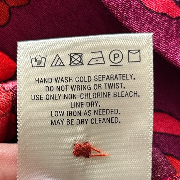 Maeve Floral Blouse with Ruched sleeves - Picture 4 of 8